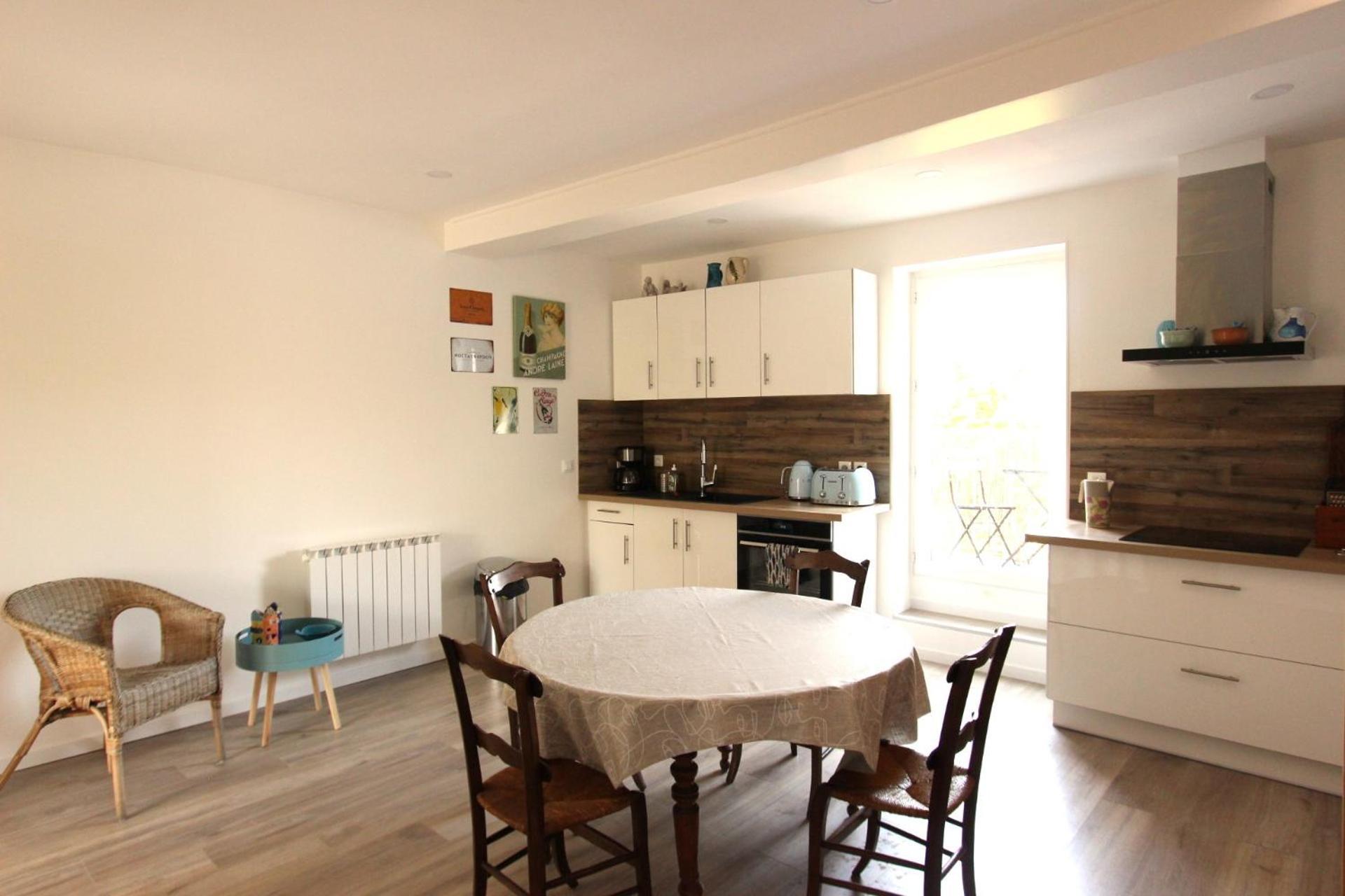 Joli Appartement Avec Balcon Au Coeur De 福卡尔基耶 外观 照片